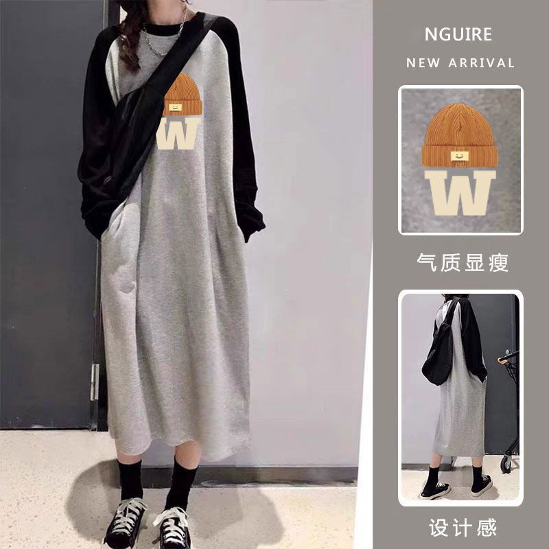 Winter Long Dress over the Knee, Spring and Autumn Velvet Thickened Student Slimming Long Dress for Women, Autumn and Winter Long Sleeves New Style