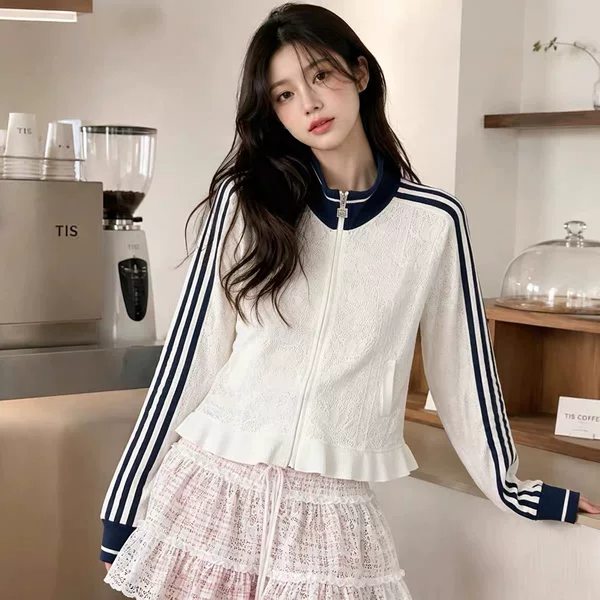 2026 New Model Three-Leaf Embroidery Casual Women's Early Autumn Lace Hollow Top Jacket Sports Coat Knitwear