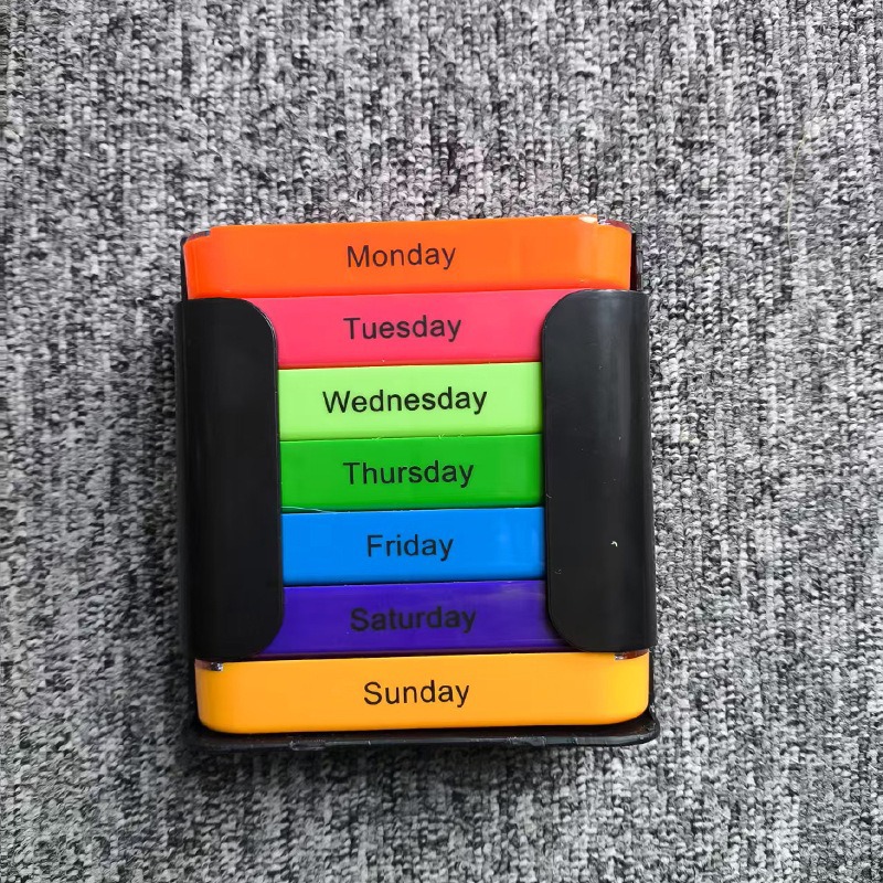 10.5*12.5*5; 검정색