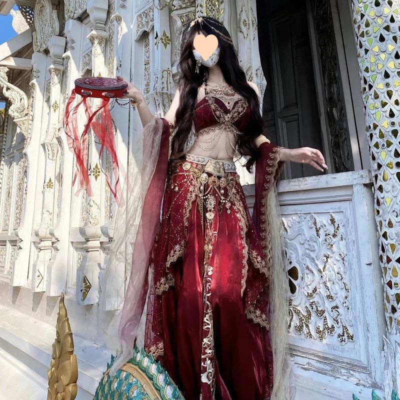 서부지역 공주 [가슴랩+거들+치마]가 망토를 받았습니다