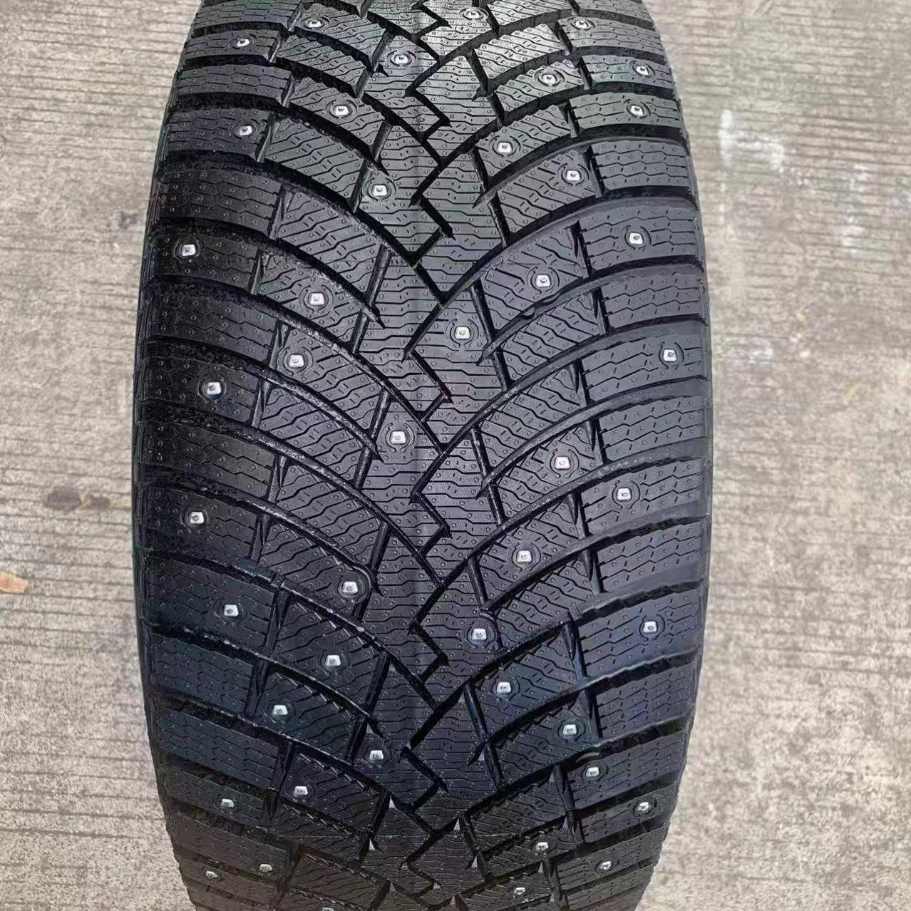 Pirelli Anti-Explosion Winter Tires 205/225/55R17 225/50R17 225/50R18 235/45R18