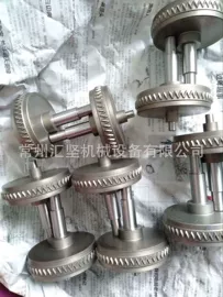 缝中设备;服装机械设备;缝前设备