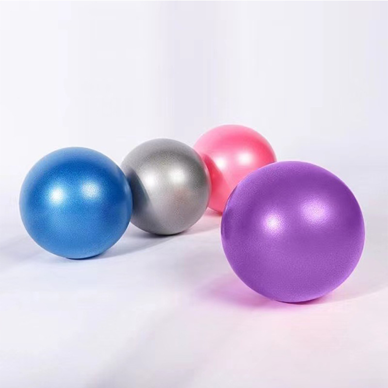 ヨガの小さいボールのプラティボールは出産後に厚い防爆のフィットネスの尻のボールの25cmの体操の補助のボールを回復します。|undefined