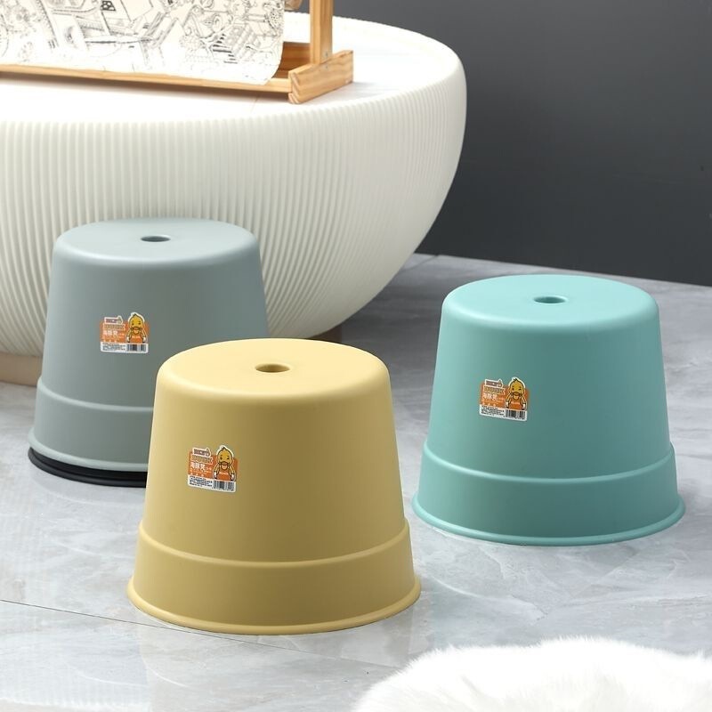 Strongly upgraded household plastic stool, round tubular stool, thickened, non-slip, footrest, rubber stool, footrest for bathing, low stool Strongly upgraded household plastic stool, round tubular stool, thickened, non-slip, footrest, rubber stool, footrest for bathing, low stool