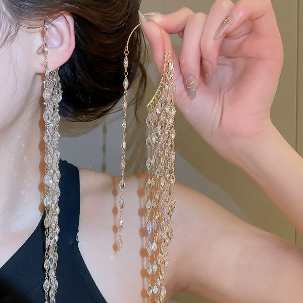 European and American cross-border cubic zirconia long tassel earrings, exquisite and fashionable, exuding a refined and elegant aura, lightweight luxury, niche design, and high-end style, perfect for women