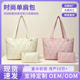 亚马逊热销时尚褶皱感羽绒托特包蝴蝶结衔缝大容量单肩百搭手提包