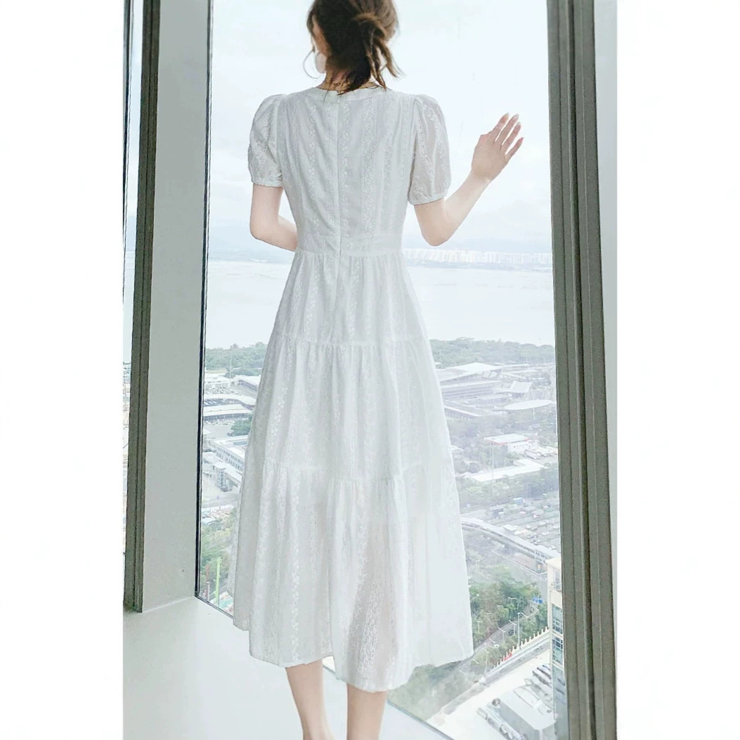 Váy maxi cổ chữ V thắt eo kiểu Pháp thanh lịch — trắng chi tiết 2