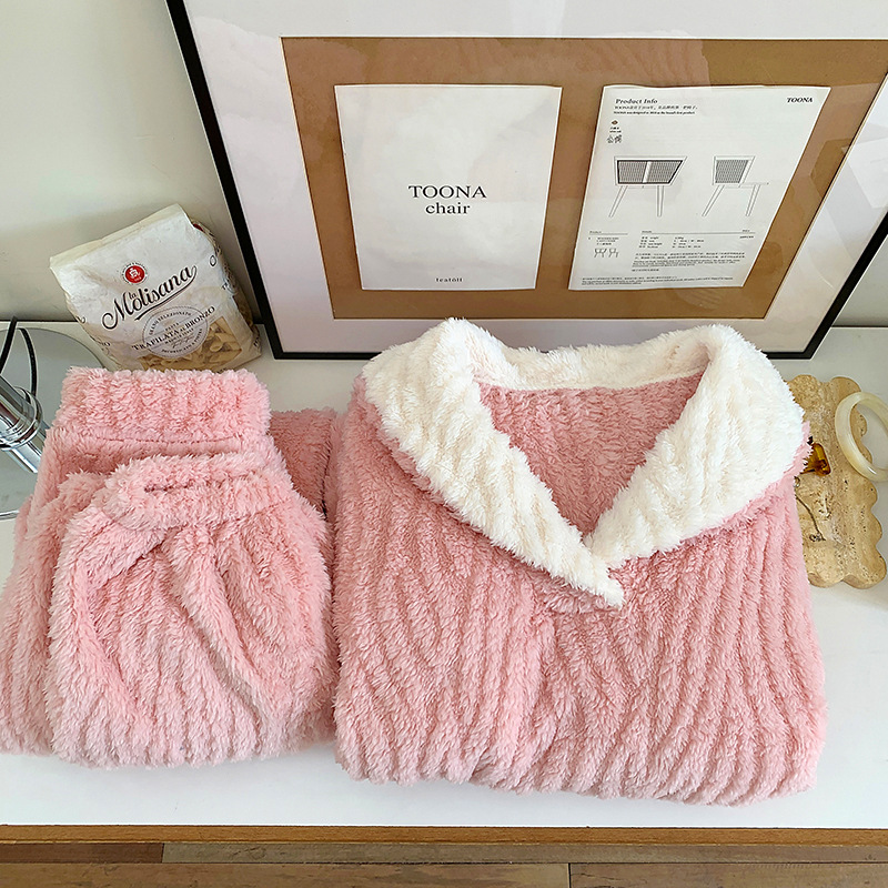 damskie jesienno-zimowe nowe koralowe polarowe piżamy damskie dekolt w serek pogrubione pluszowe długie spodnie z długim rękawem flanelowe ciepłe ubrania domowe garnitur_voghion.com