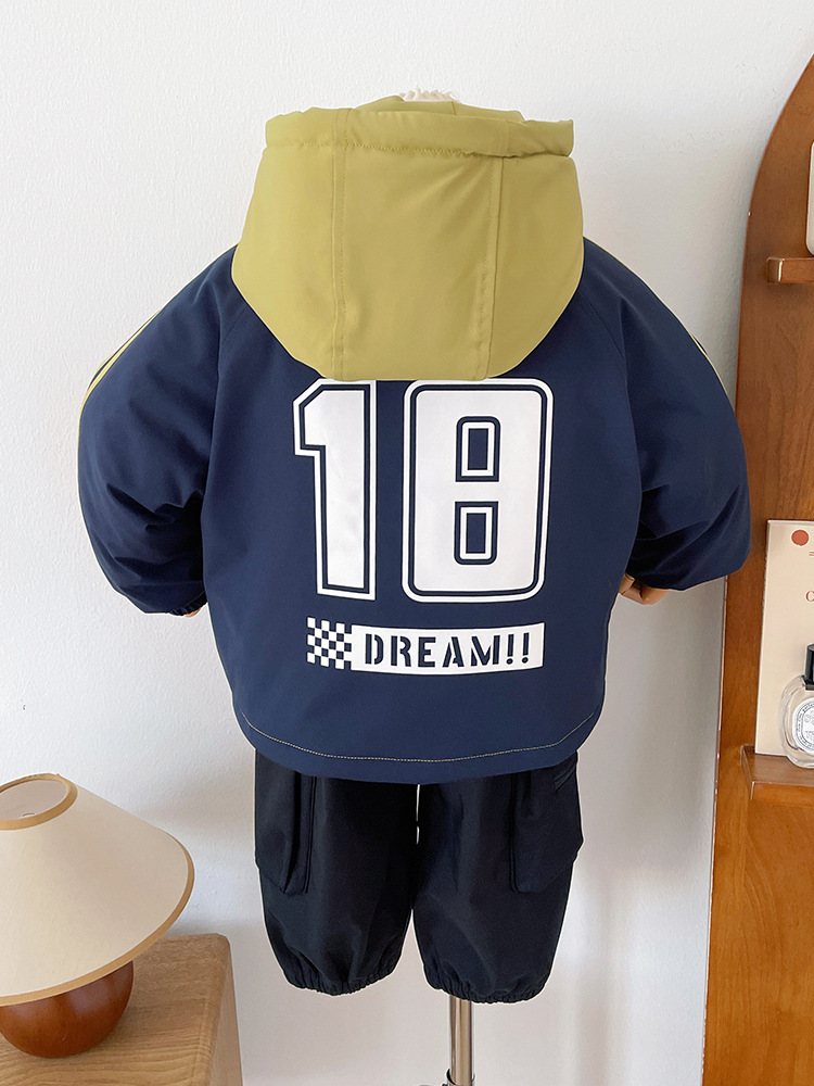 Wind Valley 2025 invierno nueva ropa infantil para niños coreano color contrastante grueso abrigo de asalto chaqueta de niño guapo algodón