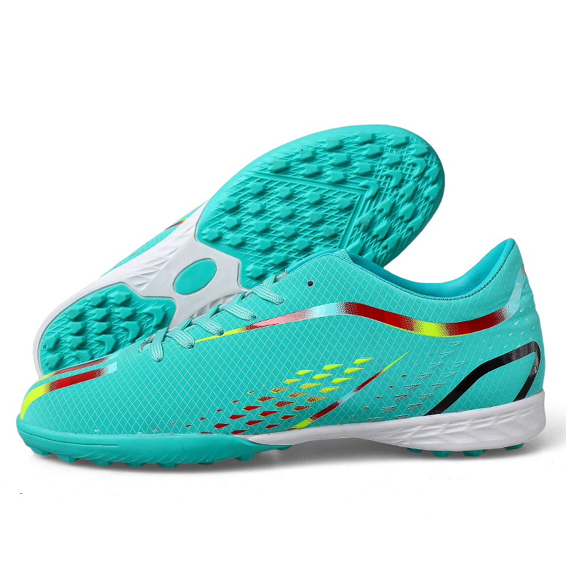 En stock zapatos de fútbol uñas largas para hombres y mujeres de bajo-top antideslizante más tamaño zapatillas deportivas transpirables zapatos de entrenamiento para adultos de moda que absorben los golpes