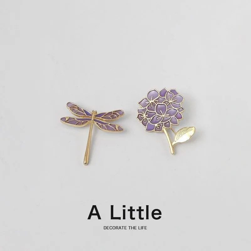 Lilac Dragonfly Brooch Women's High-end Temperament Personality Exquisite Niche Pin Corsage Badge Clothes Decorations