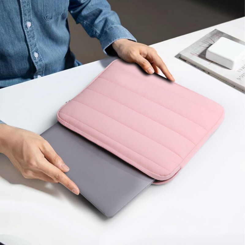 Casual and Popular Quilted Cotton Laptop Sleeve 13-Inch 14inch Laptop Sleeve