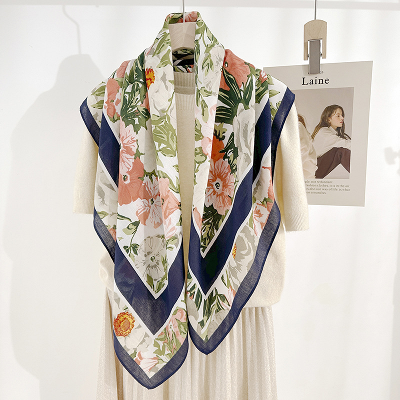 Japón y Corea del Sur nicho de diseño estilo pastoral flor floral impresión bufandas de seda 90 personaje bufandas cuadrada de viaje fuera de la toalla cuadrada