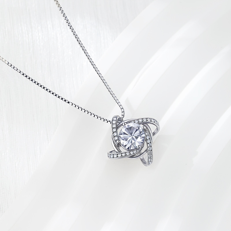 Collar de trébol de cuatro hojas de plata esterlina s925 europeo y americano transfronterizo Amazon moda moda cadena de clavícula colgante de circón de diamantes mujer