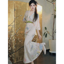 2025夏季新款新中式印花连衣裙轻奢气质高级感V领小众礼服长裙 女