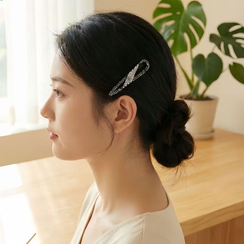 Korean Imported Hair Clips, Top Clips, Side Bangs, Stylish Internet Celebrity Hair Accessories for Women, Duckbill Clips with Cross Design, Versatile Korean Imported Hair Clips, Top Clips, Side Bangs, Stylish Internet Celebrity Hair Accessories for Women, Duckbill Clips with Cross Design, Versatile