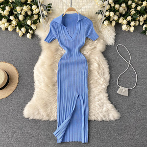 Hip stretch knitted dress
