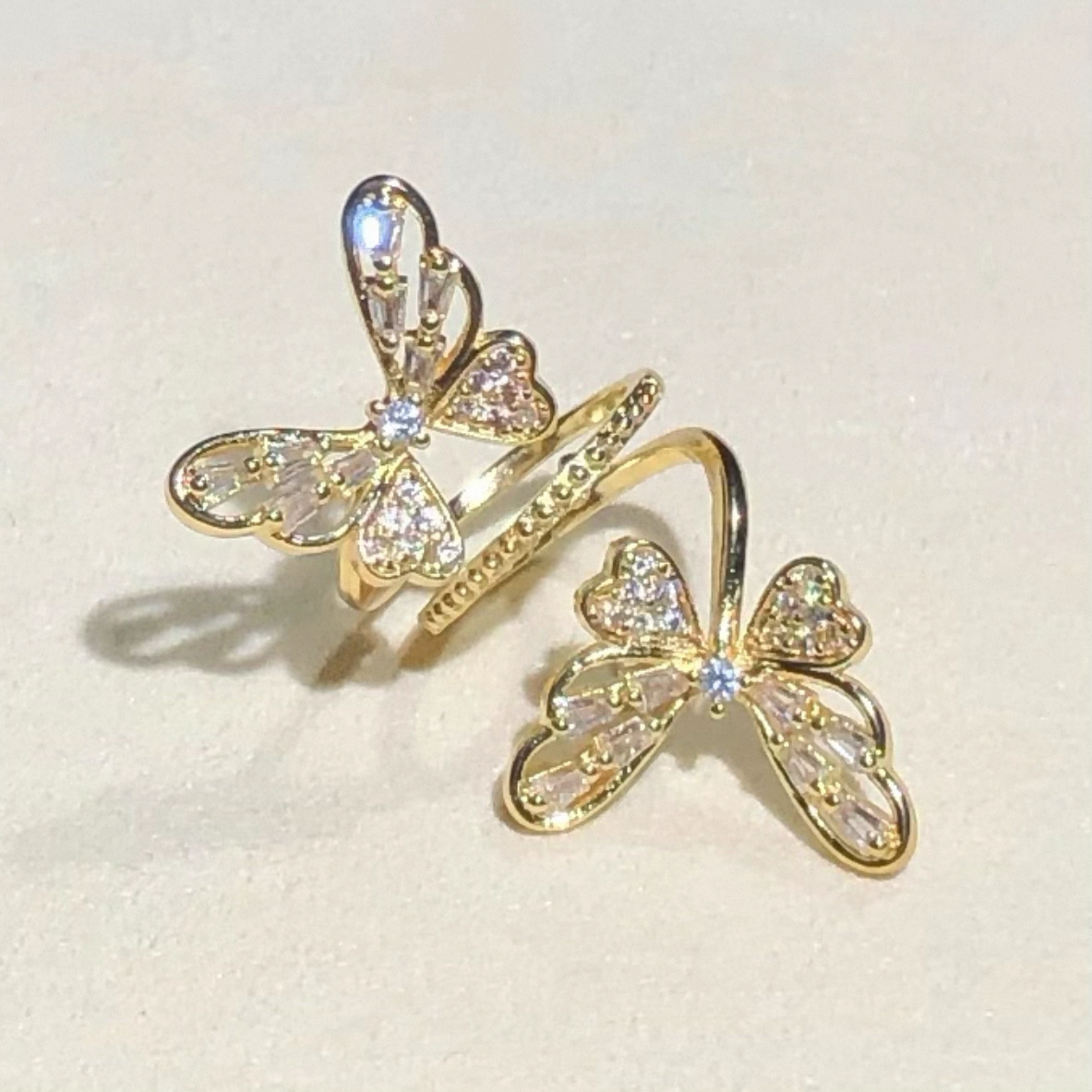 Color-Preserving Crystal Accessories DIY Butterfly Beads, Spacer Beads, Spacer Pieces for Bracelets and Necklaces Handmade