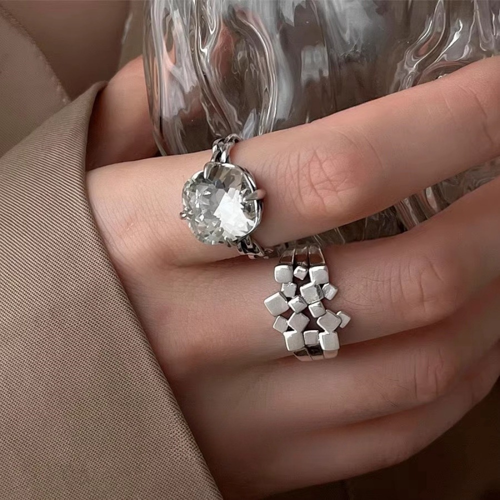 The "More Beautiful at Night" 925 Silver Ring for Women with Large Gemstone, Fashionable and Personality, Trendy and Cool, Instagram Style Ring