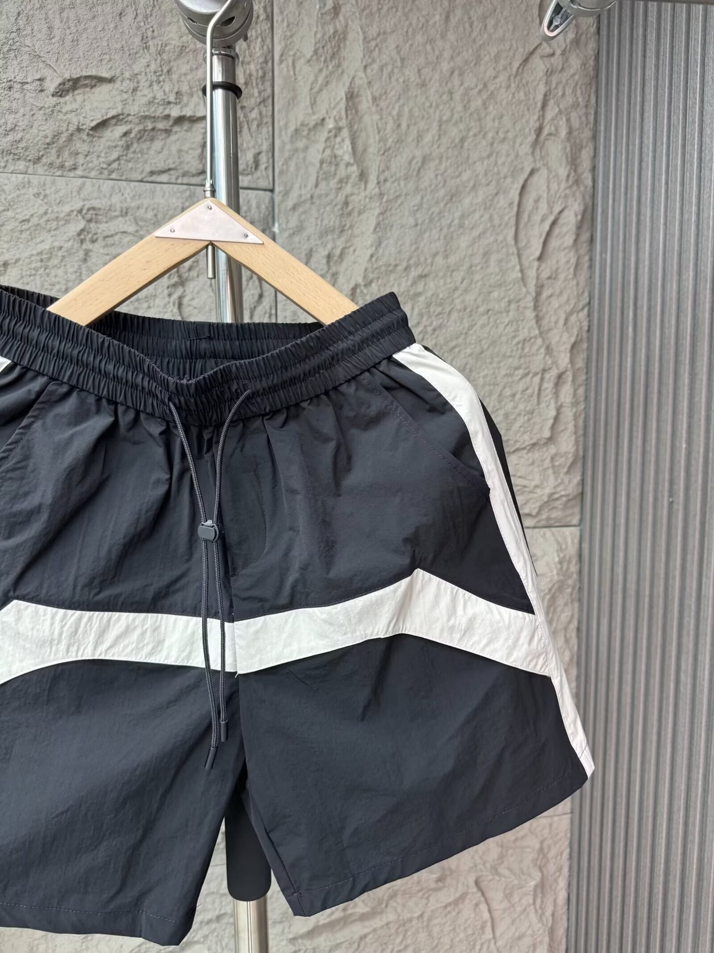 Men's Clothing Men's Summer Color Block Quick Drying Breathable Casual Shorts Versatile Trendy Five Point Mid Length Beach Sports Cool Pants_viptrois.com