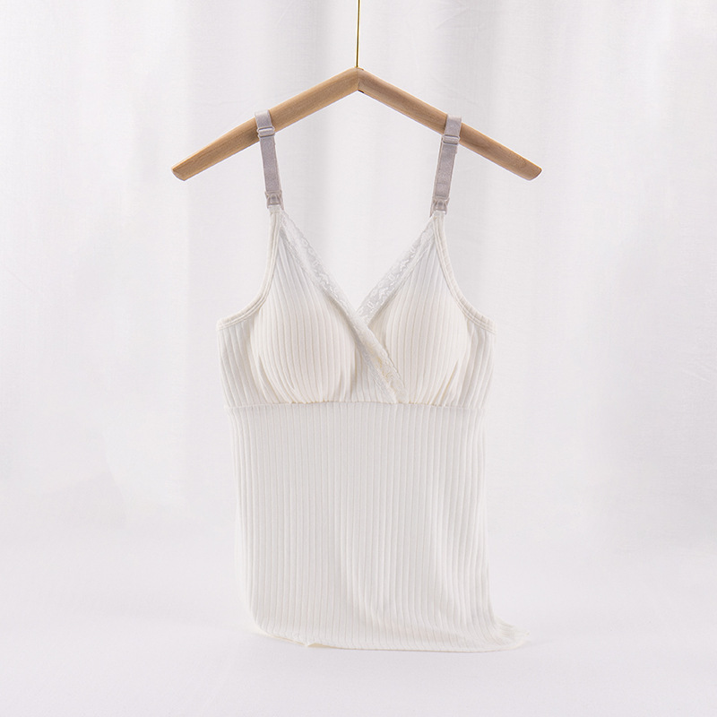 Молочно белый