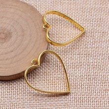 �ν��߿�ϵ�а��ı߿�DIY��Ʒ��� 30x34x3.7mm ����Լ3.1g