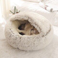 水晶の毛の保温の円形の半分は猫の巣のペットの犬の巣の深い睡眠のぬいぐるみの丸い巣の寝袋の半閉鎖式の猫の巣を包みます。