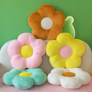 Daisy Flower cushion sunflower plush pillow seat cushion rabbit velvet nap pillow sofa cushion back cushion wholesale