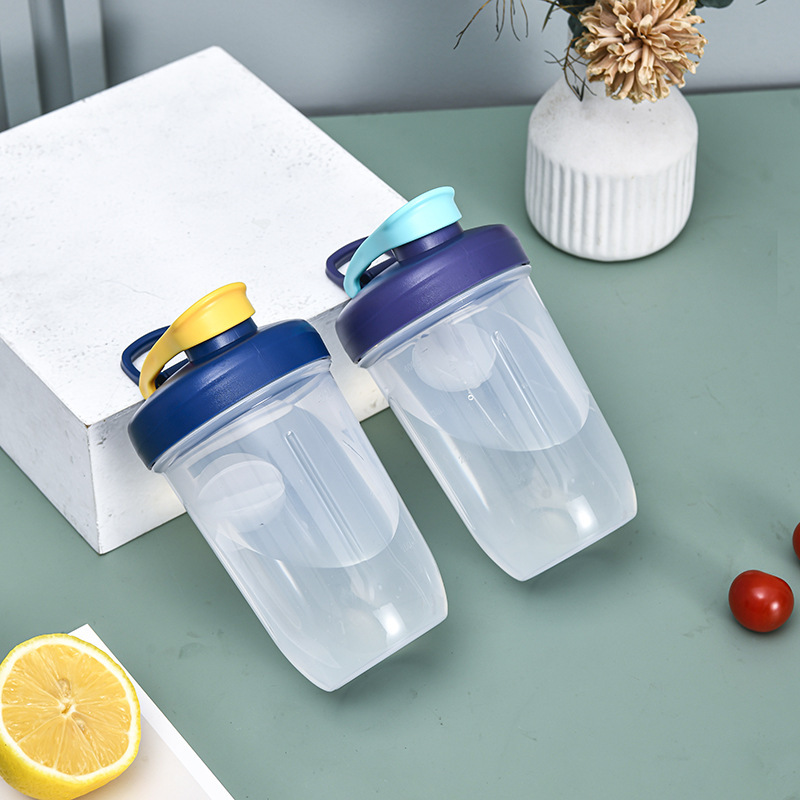 400 ml de proteína en polvo batido taza mecedora de plástico portátil taza de agua deportiva botella de fitness al aire libre se puede fijar el logotipo