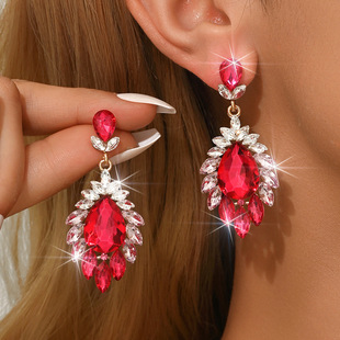 �h�����W�M�ˮ�����h�͹Ÿ߼��К��|�F�����������t荴����Ů