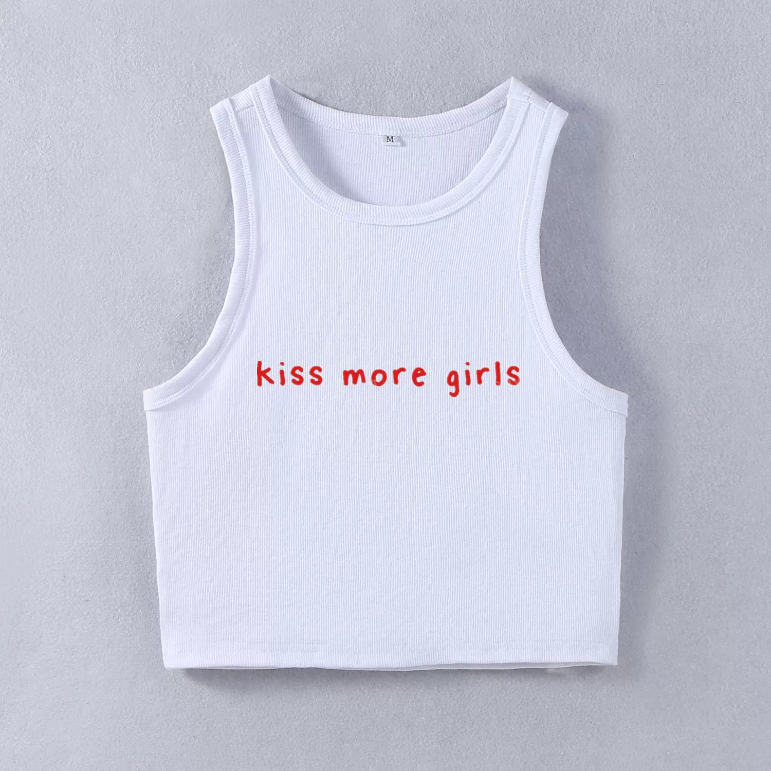 Пляжная майка с принтом «Kiss more girls» в европейском и американском стиле, сексуальная, Y2K, короткий топ с открытым животом, новый стиль 2025