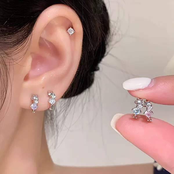 Star-Shaped Sparkling Diamond Ear Cuffs with Copper Inlaid Zircon Earrings, Small Hoops with a High-End Feel, Exquisite and Versatile Ear Cuffs for Women