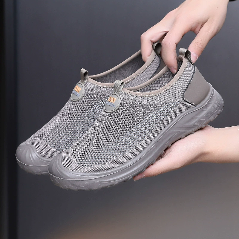 Обувь мужская весна новая внешняя торговля сетка дышащая мужская ленивая обувь светлая легкая мягкая подошва, дикая удобная мужская обувь