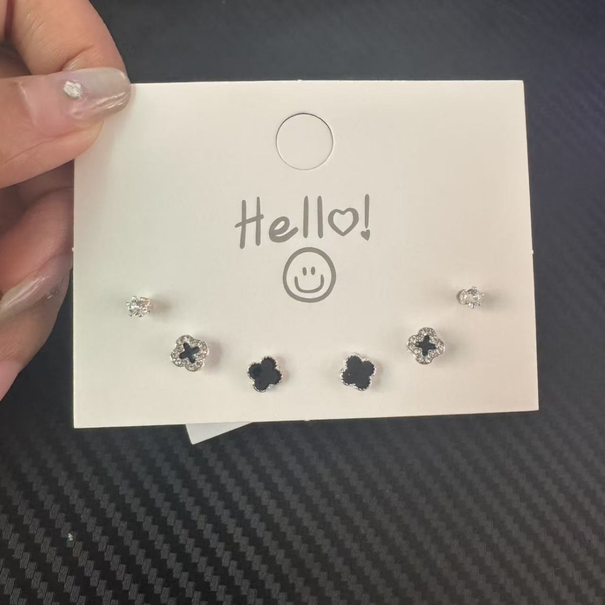 日韩轻奢s925四叶草耳钉套装百搭简约女设计感气质小巧镶钻耳饰女