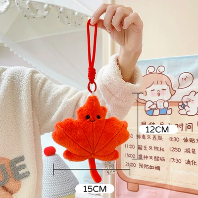 Girly Heart-Shaped Maple Leaf Oyuncaq yastıqlar - red-maple-leaf-pendant-1512cm-004kg-as-shown-in-the-picture