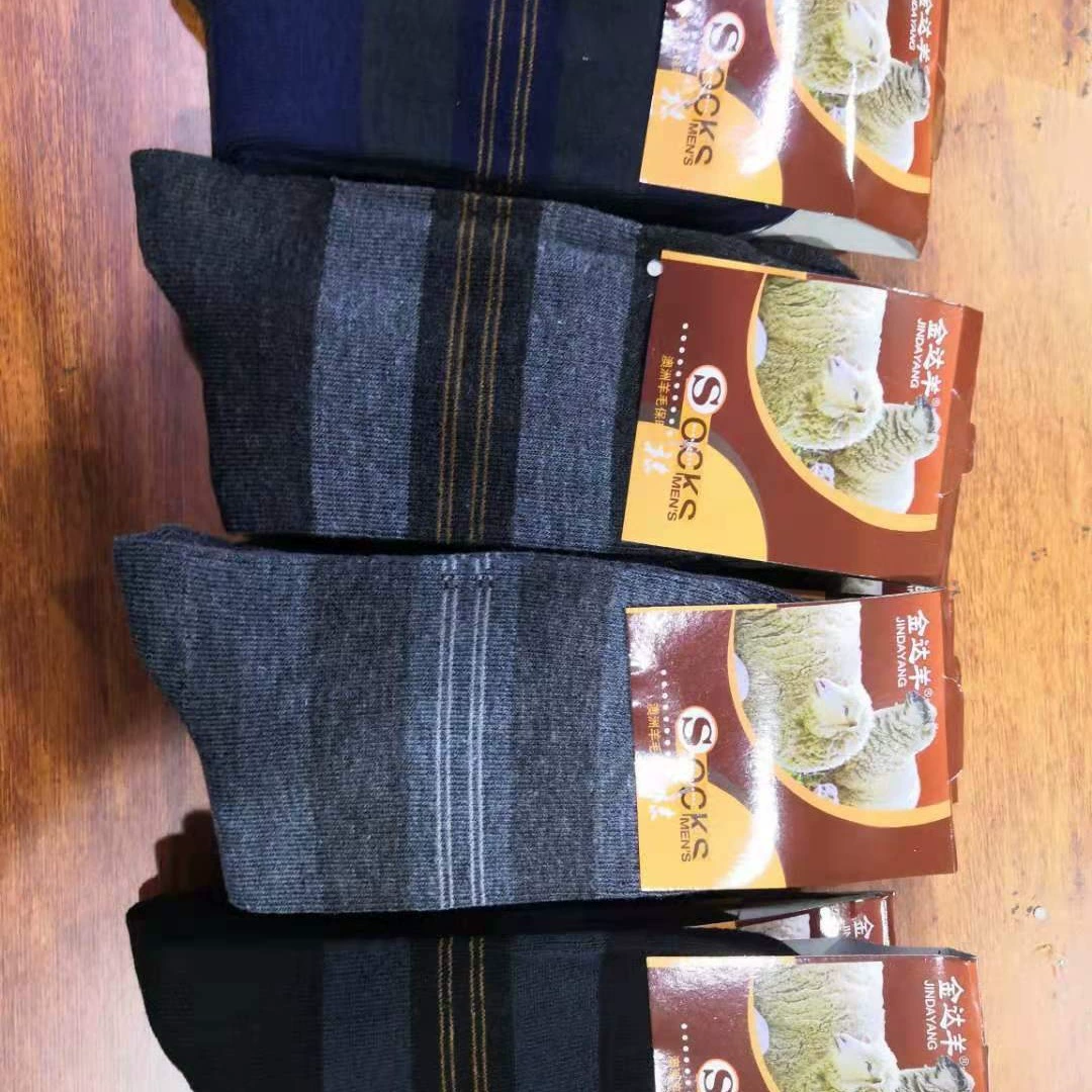 Мужские зимние шерстяные носки Jinda Sheep средней длины, утолщенные, теплые, модные, простые, с защитой от натирания, комфортные и теплые.