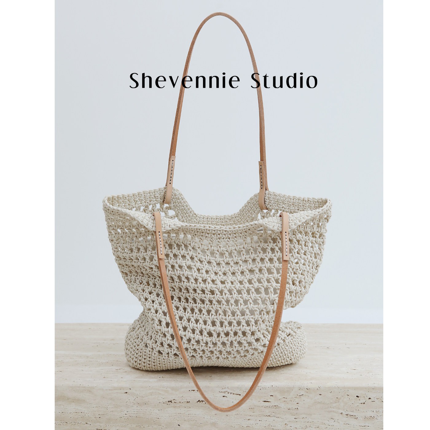 Xueyunni Genuine Leather Hand-Woven Wax Thread Hollow-Out Tote Bag For Women, Large Capacity Vacation Beach Bag - Thumbnail 5
