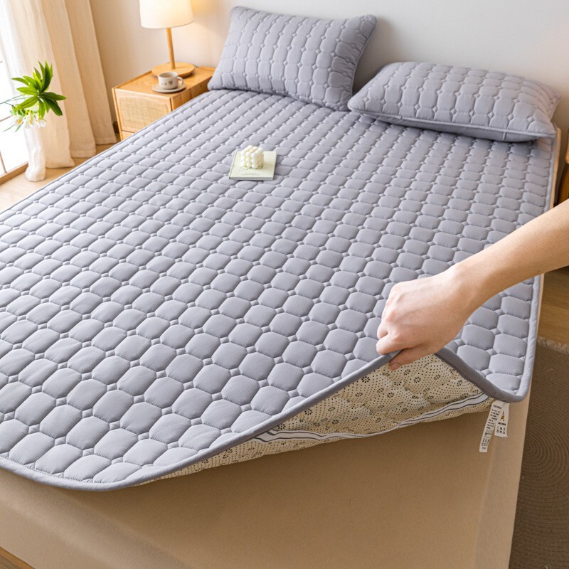 Class a Pure Color Washed Cotton Quilted Mattress Household Bed Cover Breathable Non-Slip Soft Cushion Tatami Thin Protective Mattress