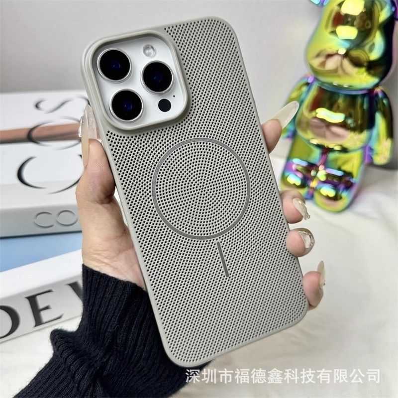 iPhone17promax対応 放熱性と通気性に優れたハニカム構造のスマホケース マット仕上げ マグネット式 Apple16 超薄型保護ケース|undefined