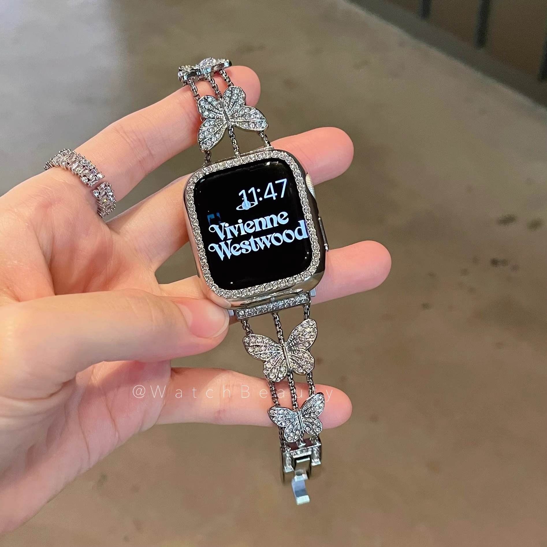 Suitable for Apple Watch S11 Watch Strap, Metal Butterfly Diamond, Small Chanel Style Women's Model S10 Watch Strap 22mm