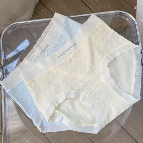 Mianmian~Girl's pure cotton underwear, comfortable mid-waist Japanese style sweet and breathable cotton crotch women's seamless briefs