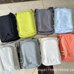 L 水壶包零钱包户外旅游斜挎包多功能手机包男女同款休闲百搭包包