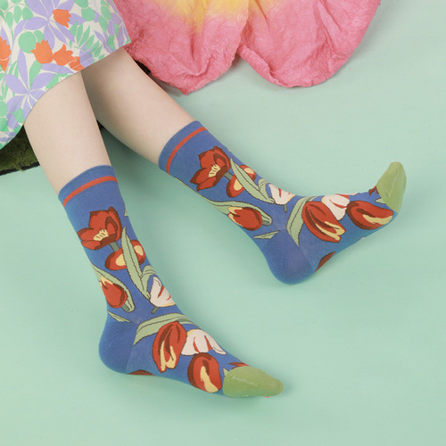 Spring cotton socks Zhuji socks manufacturer wholesale flower socks mid-tube ins wind breathable sweat-absorbent and deodorant women's socks
