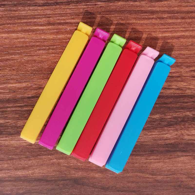 Fábrica Z venta directa de clips de sellado de té leche en polvo bocadillos de sellado de clips de cocina fresca artefacto de la humedad clips puede fijar logotipo