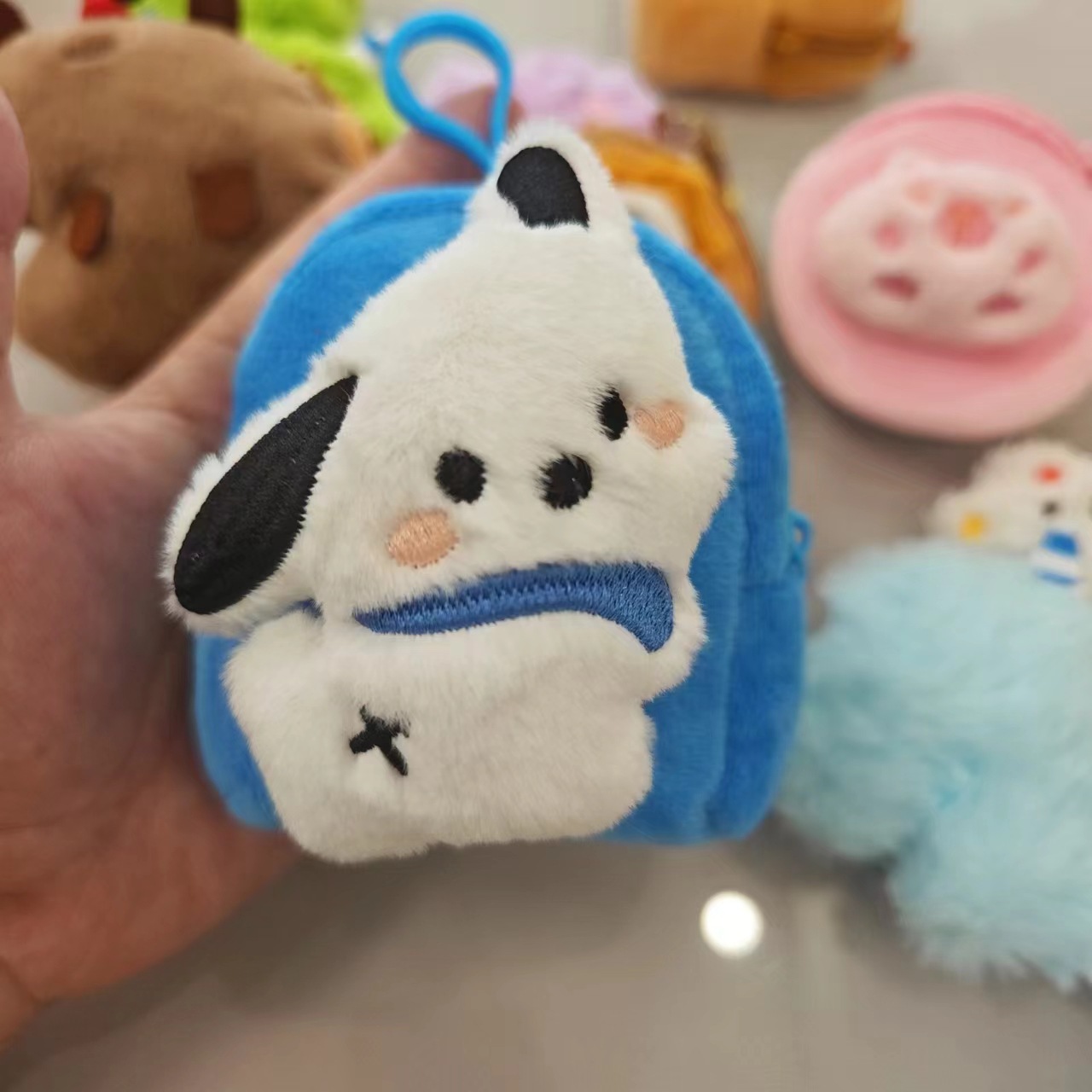 White puppy-school bag