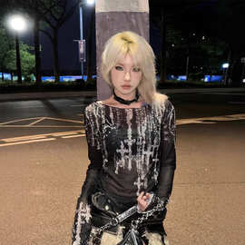 暗黑朋克辣妹风一字肩十字架印花网纱长袖亚比风文化T恤女打底衫