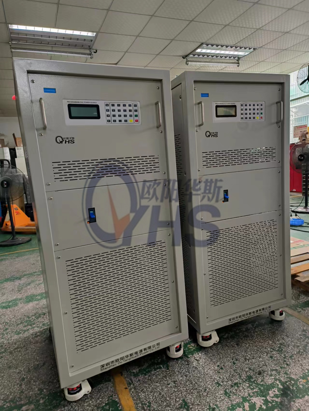 ŷ����˹45KVA�̿ر�Ƶ��Դ�����������ޣ����0-300V�����ɵ�