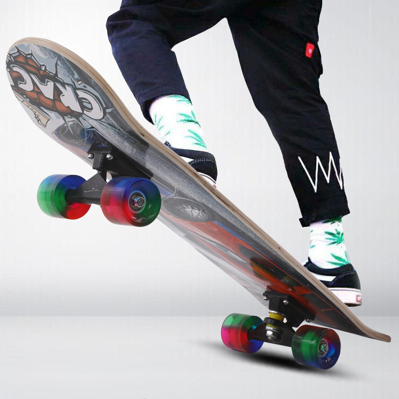 Skateboard four-wheel scooter children's double-warped Maple scooter children's scooter scooter manufacturer supply