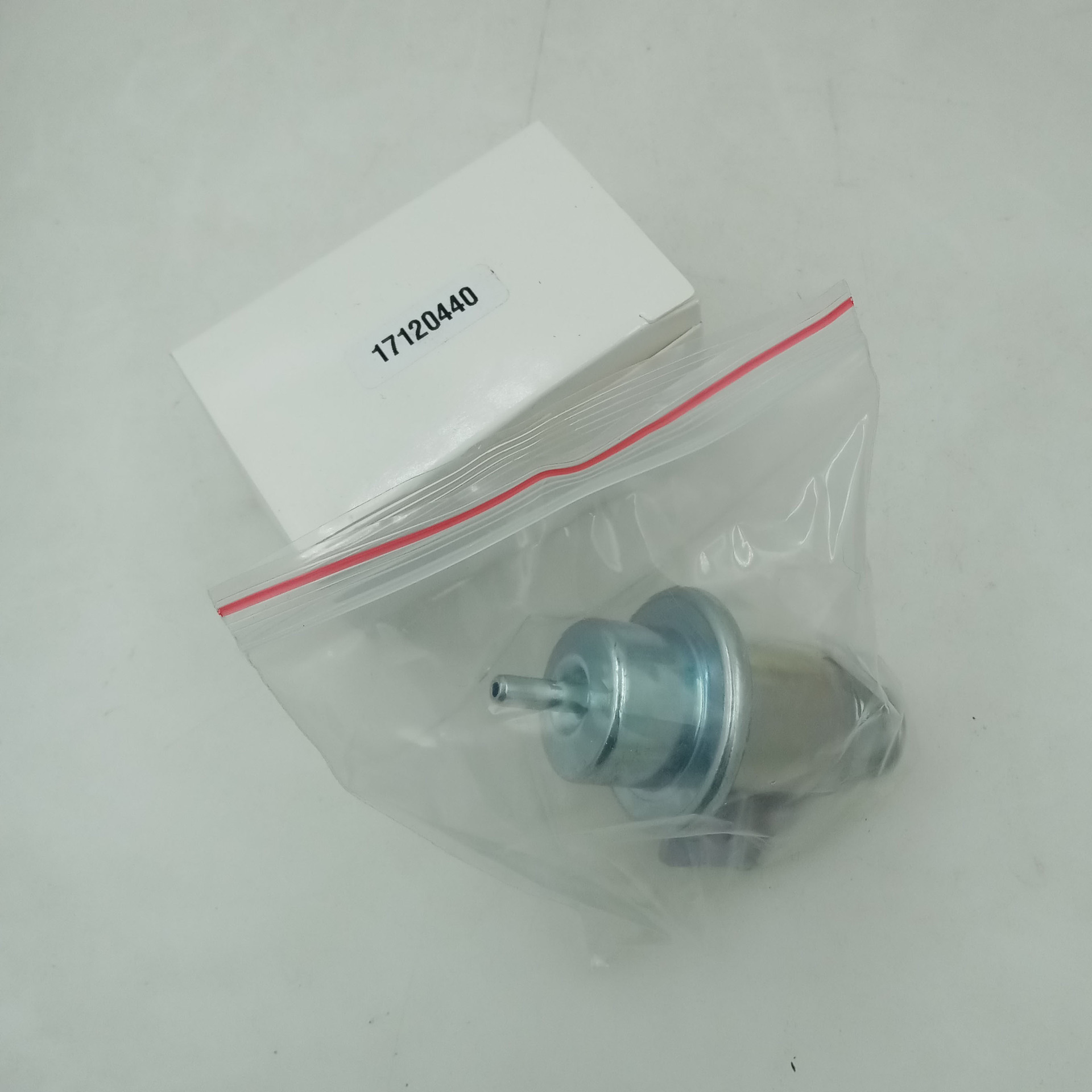 �����ڱ�� ȼ��ѹ�������� 17120440 17120665 17113622