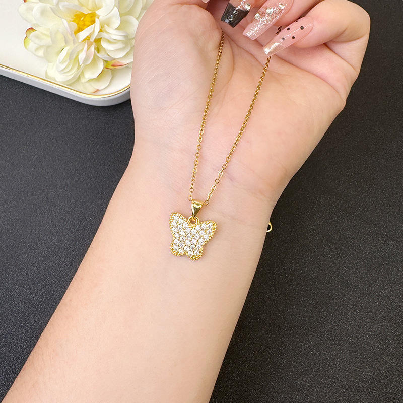 Collar de mariposa de oro de arena vietnamita lleno de pendientes de diamantes moda diseño de todo fósforo ligero lujo durante mucho tiempo conjunto de joyas que no se desvanece